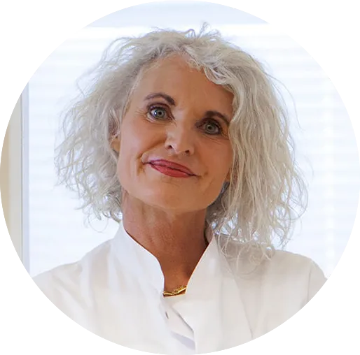 Dr. Bella van Dalen